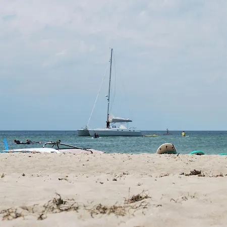 بيت للعطل Sunny Holiday With Fenced Garden Bastorf